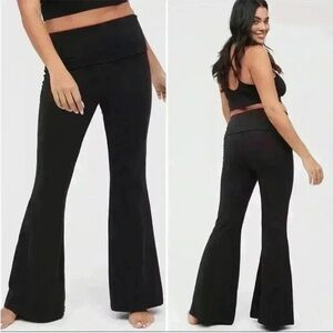 Aerie OFFLINE OG Foldover High Waisted Super Flare Legging Size M Black